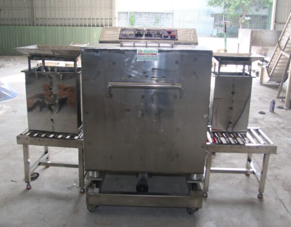 AUTOMATIC CASHEW KERNEL PACKING MACHINE MODEL MEKONG-2024